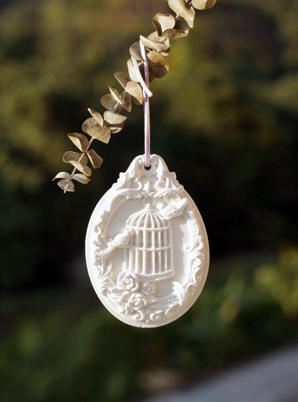 White Aroma Stone