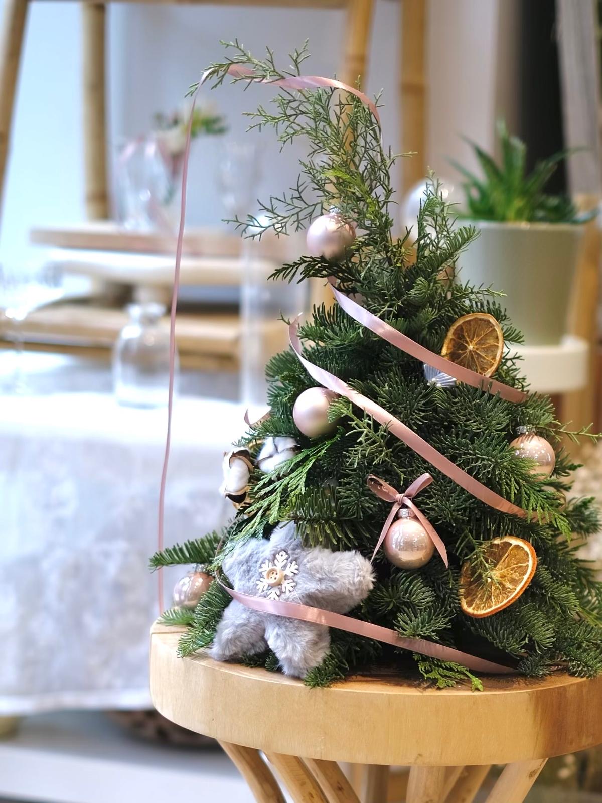 CHRISTMAS TREE WORKSHOP (2 Person)