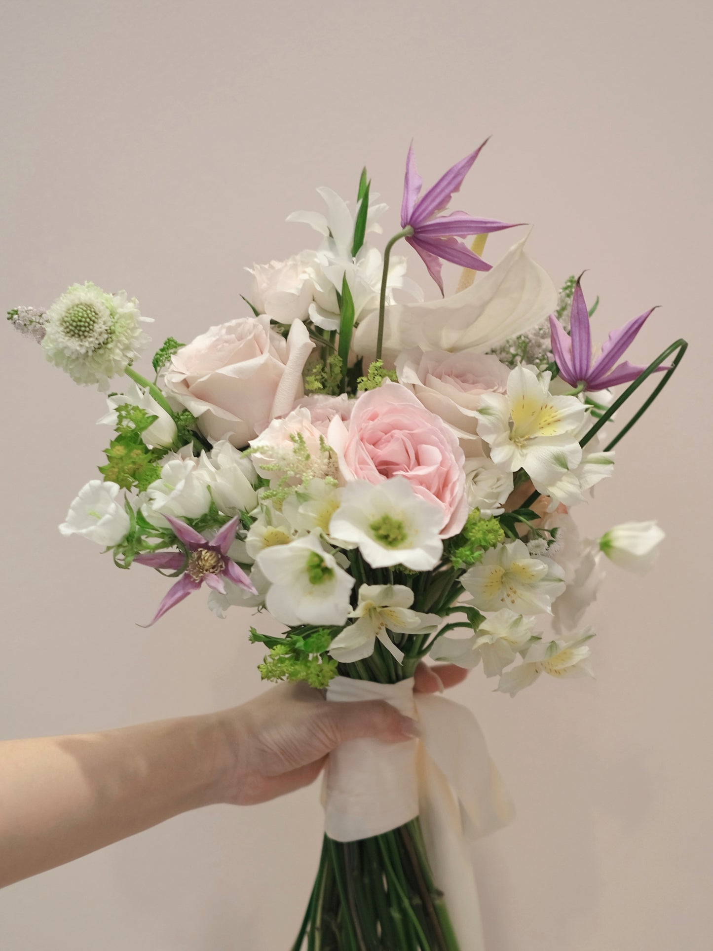 EUROPEAN WEDDING BOUQUET (GARDEN ROSE)